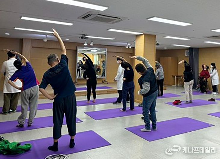 ‘장애인 재활 필라테스 교실’ 수업