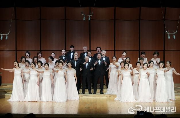 부산 남구, 남구립 욜드합창단과 함께하는 ‘부산 시니어합창단 교류음악회’성료