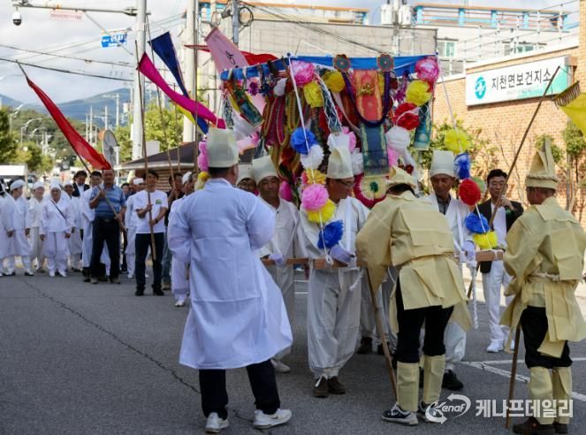 전통 상여소리와 힙합의 만남, 주민 주도의 새로운 문화실험 성공적으로 마무리