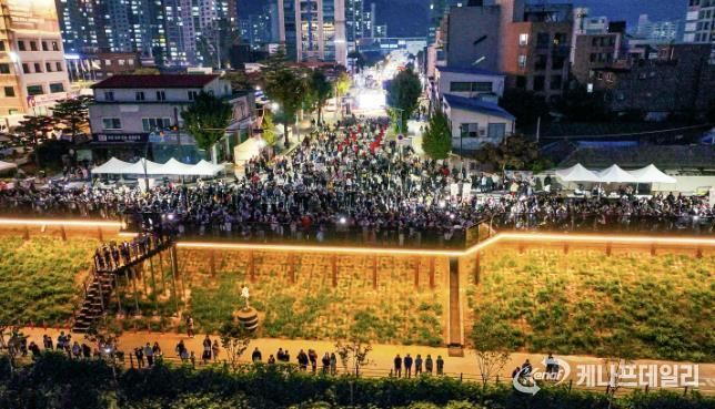 남한강 테라스(양평 물들임 테라스 축제)